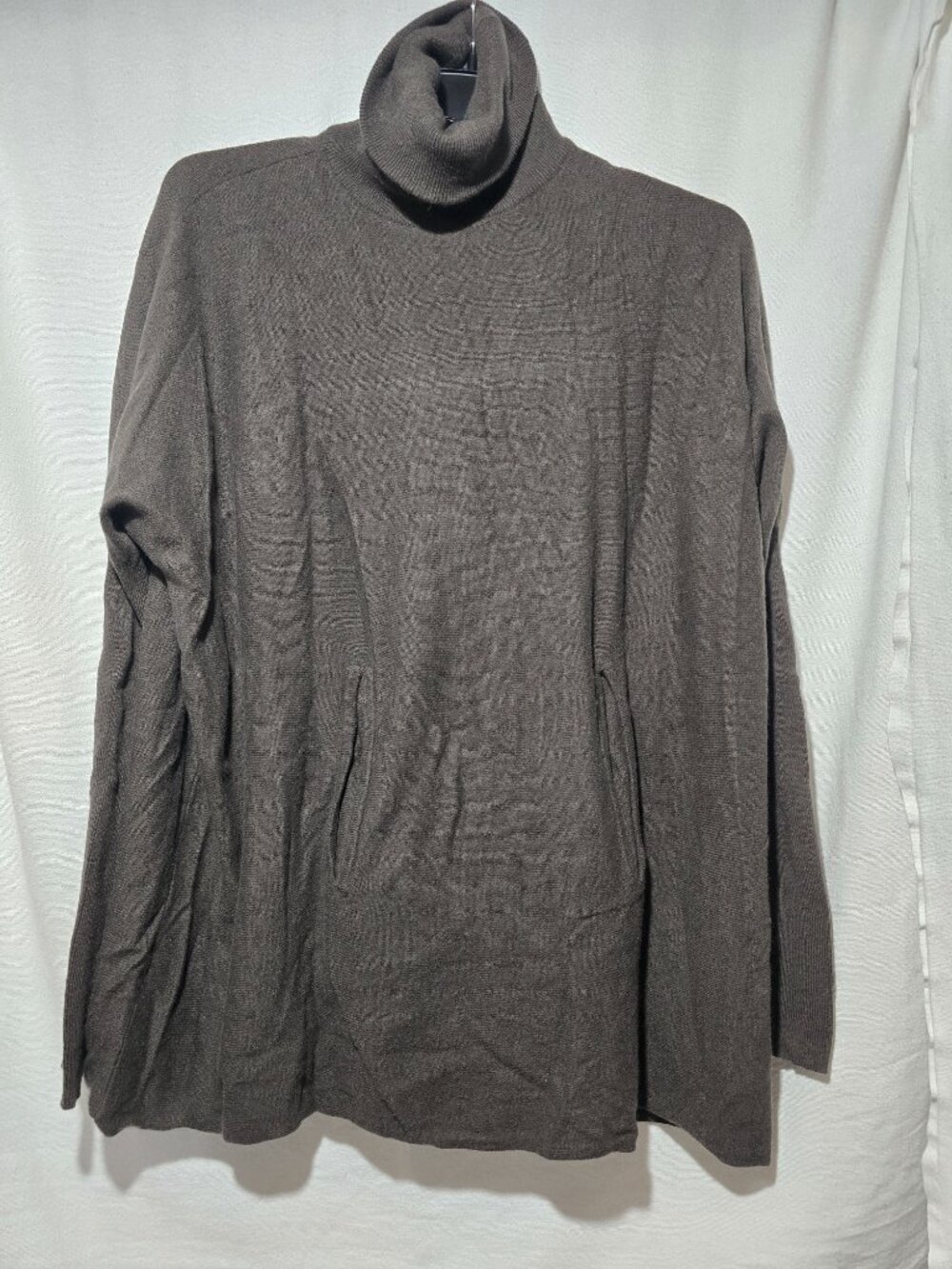 Garnet Hill Brown Wool Cashmere Turtleneck Sweater Pocket Tunic Size Medium GUC